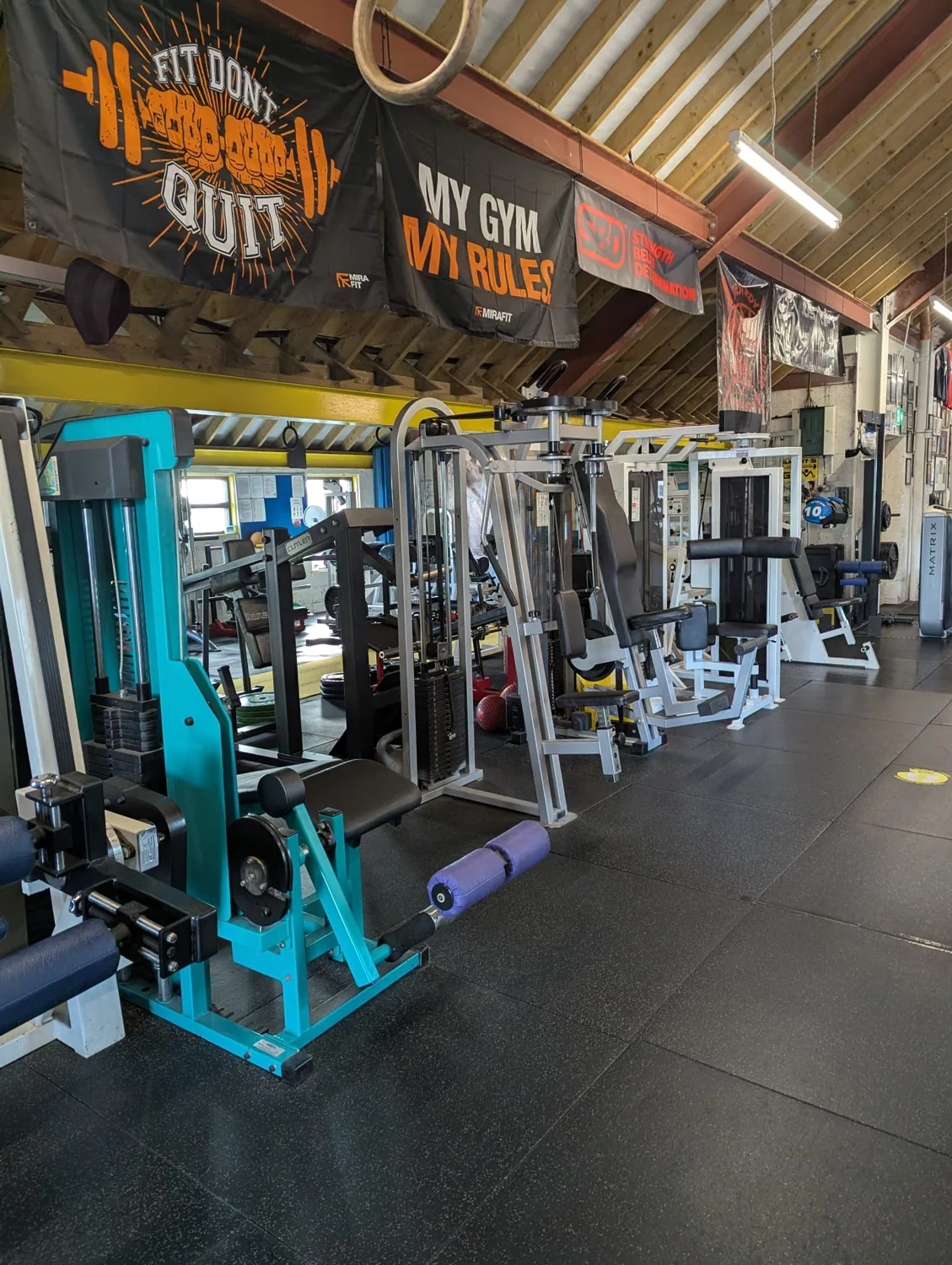 Sammy’s Gym Maghera — interior and training equipment, photograph 13